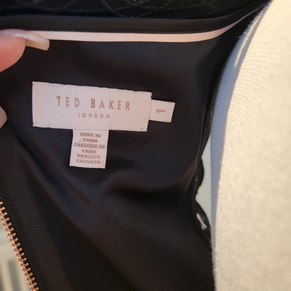 ❤️TED BAKER BLACK COCKTAIL DRESS - Picture 12 of 13
